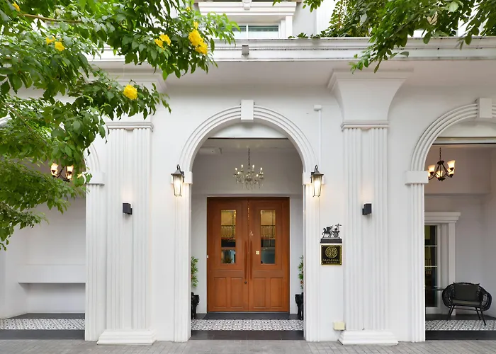 Villa De Pranakorn Bangkok